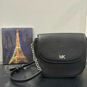 Michael Kors EUC Small Black Crossbody Bag